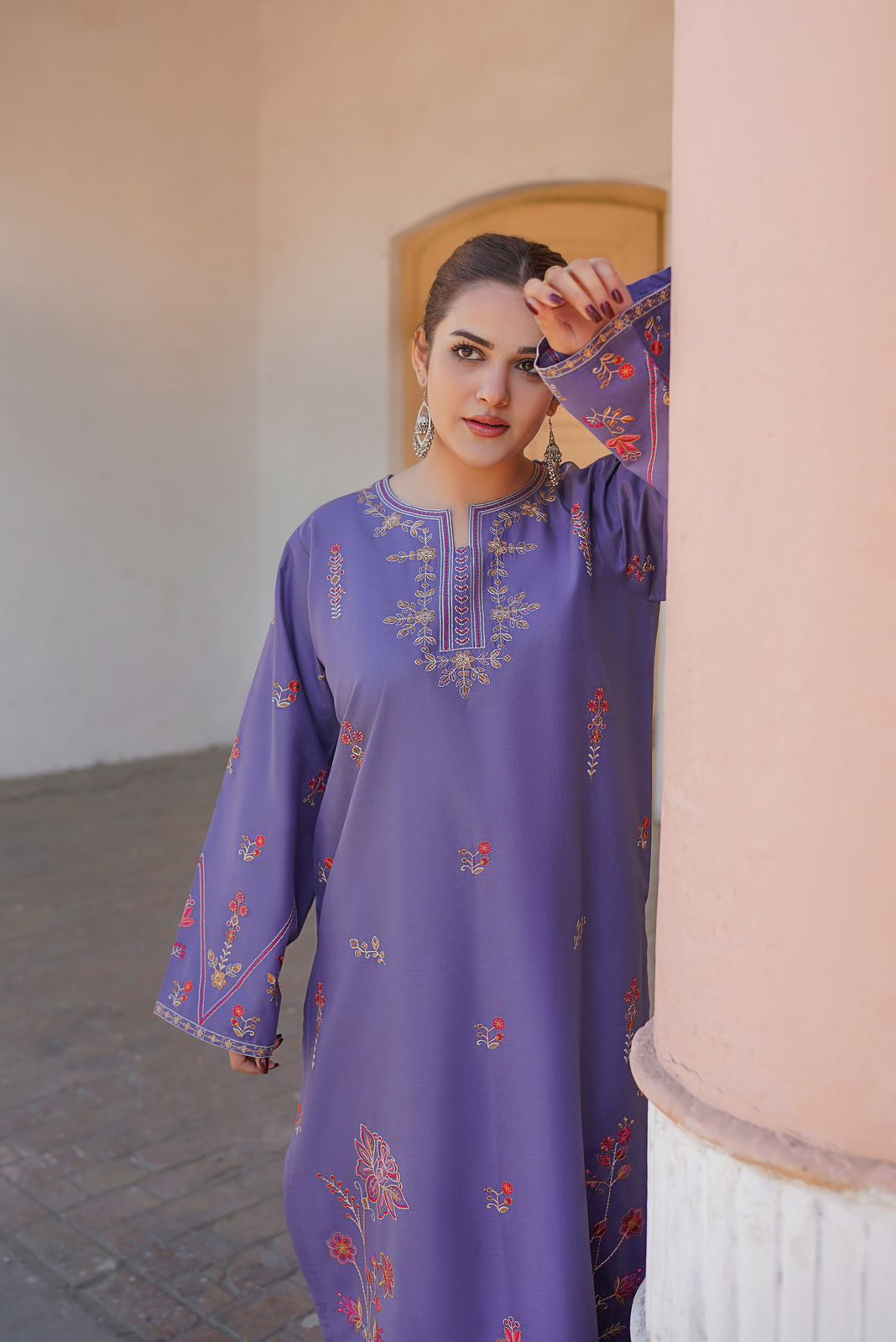 Lawn 2Pc EMB